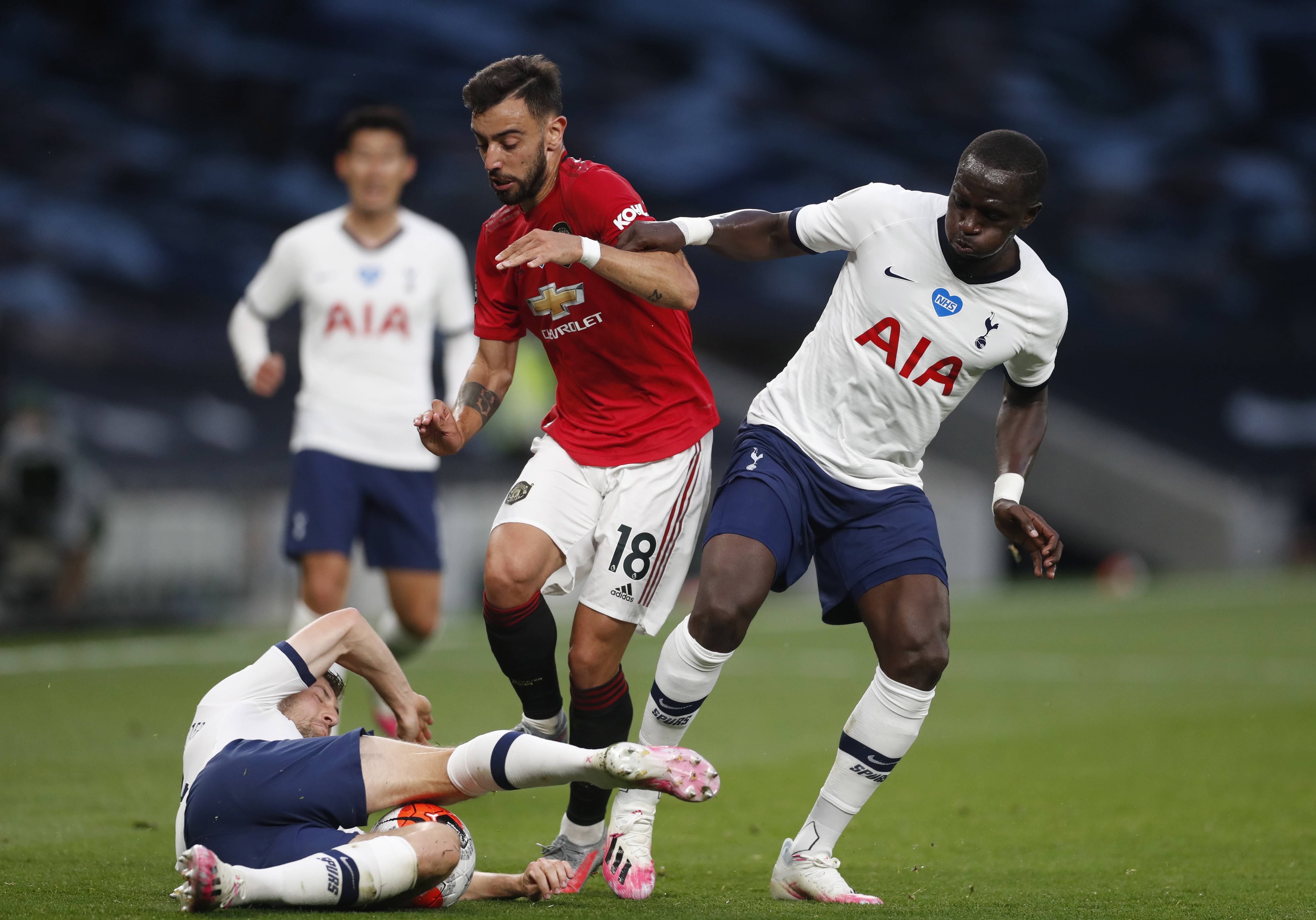 这些都是顶 这些都是顶